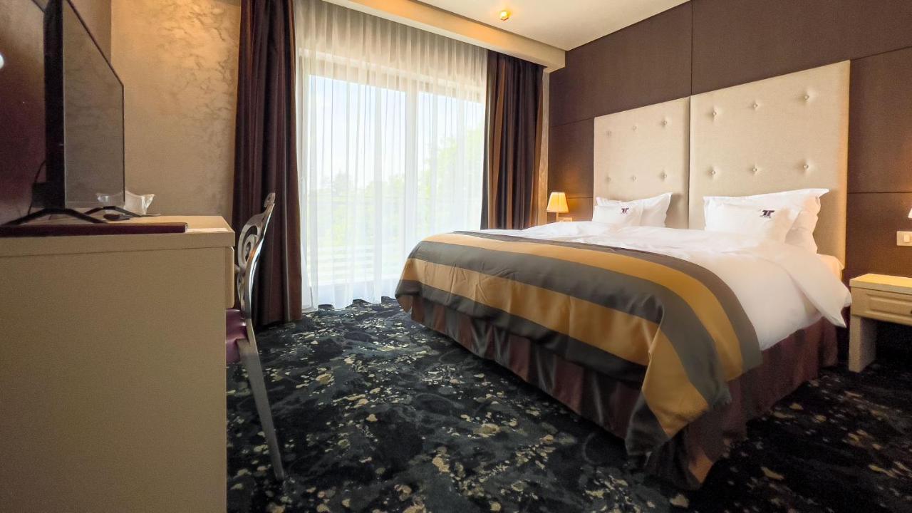 Hotel Tolea ترجوفيشت المظهر الخارجي الصورة