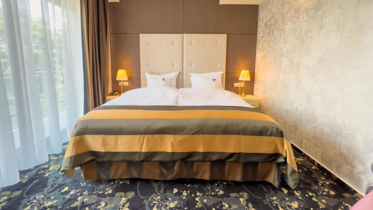Hotel Tolea ترجوفيشت المظهر الخارجي الصورة