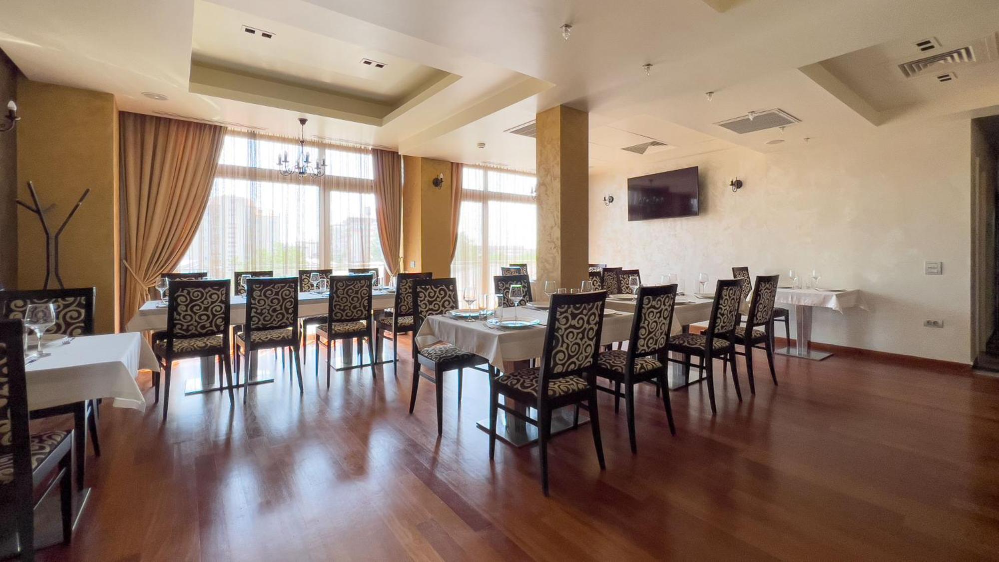 Hotel Tolea ترجوفيشت المظهر الخارجي الصورة